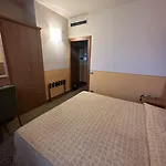 Kristall Ξενοδοχείο Corsico