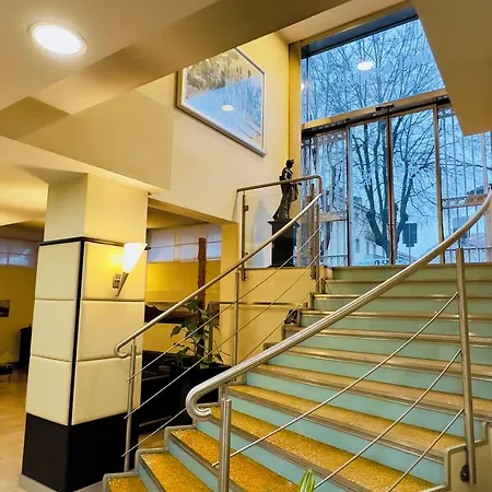 Hotel Kristall 3*